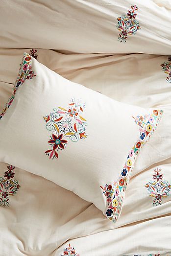 Designer Bed Sheets, Embroidered Bedding, Bohemian Bedding, Bed Linen Design, Sham Bedding, Handmade Embroidery Designs, Unique Beds, Embroidered Pillowcases, Bed Linens Luxury