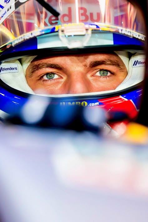 Max Verstappen And Kelly Piquet, F1 Widget, Chinese Grand Prix, The Flying Dutchman, Fia Formula 2 Championship, Hamilton F1, Bahrain Grand Prix, Singapore Grand Prix, Red Bull F1