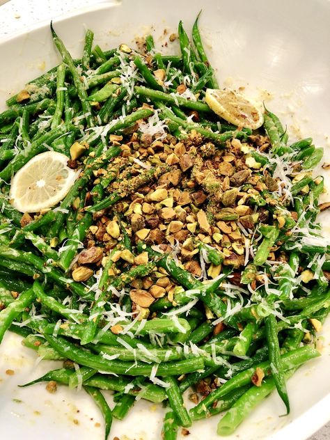 Brown Butter Green Beans With Pistachios, Pistachio Vinaigrette, Crunchy Green Beans, Green Bean Dishes, Parmesan Salad, Pistachio Salad, Mediterranean Diet Recipes Dinners, French Green Beans, Side Salads