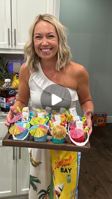 Anne on Instagram: "It’s the miniature trash for me 🗑️ 🍹🤩 This was so much fun! I hosted a party & cocktail competition at my house last night for me & my next door neighbor @ksbilyeu that share the same birthday (July 22nd). It was so fun to try everyone’s cocktail creations!   🍋‍🟩 Best flavor: Key Lime Pie Shots by @julieroyroy 🗑️ Best presentation: Long Island Iced Tea by @amandasiess   #cocktailcompetition #cocktailcontest #cocktaildesign" Cocktail Competition Party, Cocktail Theme Party Ideas, Key Lime Pie Shots, Key Lime Pie Shot, Cocktail Contest, Cocktail Presentation, Cocktail Competition, Island Birthday, Cocktail Theme