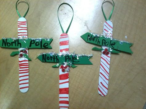 Cute North Pole ornaments! Polar Express Lantern, Polar Express Crafts, Polar Express Christmas Party, Polar Express Theme, Polar Express Party, December Activities, Preschool Christmas Crafts, Christmas Kindergarten, 4 December