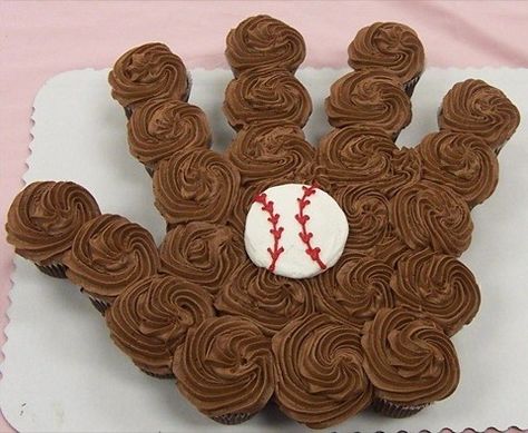 Baseball Glove Cupcakes, Mm Cupcakes, Baseball Cupcakes, Sport Cakes, Baseball Birthday, Cupcake Cake, Baseball Glove, Milkshakes, Play Ball