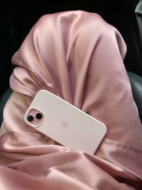 Iphone 15 Pink Case Aesthetic, Iphone 15 Plus Black, Pink Iphone 15 Case, Pink Iphone Case Aesthetic, Iphone 15 Pink Case, Pink Iphone 15 Plus, Iphone 15 Case Aesthetic, Iphone 15 Pink Aesthetic, Iphone 15 Plus Pink