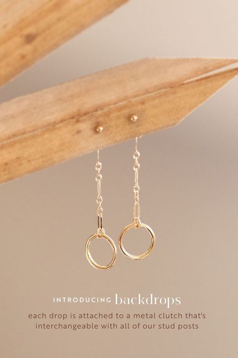 Minimalist Backdrop earrings by Hello Adorn for every day of the week. Dangling chains that come with teeny tiny ball studs but that can also be mixed and matched with Hello Adorn's other studs. From dainty chains to chunky, there's a style for every day of the week. Ear Pierce, Horseshoe Earrings, Minimalist Earring, Ear Party, Triangle Studs, Earring Handmade, Family Jewels, Handmade Wire Jewelry, Jewelry Photography