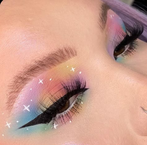 Pastel Color Eye Makeup, Pastel Eyeshadow Looks, Trendy Eye Makeup, Disney Eye Makeup, Rainbow Eye Makeup, Pastel Makeup, Makeup Fails, Cute Eye Makeup, Pride Makeup