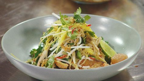 Gary's delicious Crispy Fish recipe is simple to cook, with fresh produce and a hidden minty surprise. MasterChef 2019, Episode 14, Season 11, Fish. Prawn Pad Thai, Masterchef Recipes, Crispy Fish, Thailand Phuket, Layered Salad, Fried Shallots, Koh Phangan, Garlic Fries, Fresh Produce