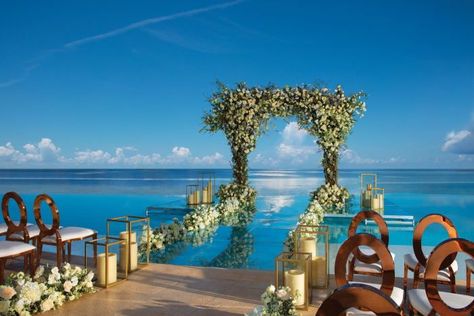 Infinity Pool Wedding, Mexico Wedding Venue, Dreams Tulum, Destination Wedding Caribbean, Cozy Wedding, Dreams Resorts, Pool Wedding, Tulum Wedding, Cancun Wedding