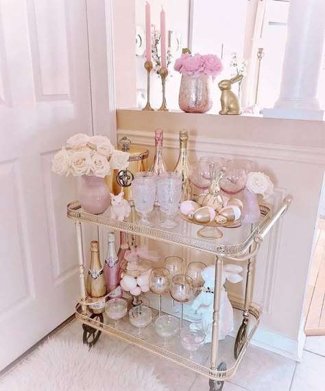 Bar Cart Ideas, Apartment Bar, Diy Bar Cart, My Bar, Gold Bar Cart, Cart Ideas, I Did It Again, Bar Cart Styling, Rosa Gold