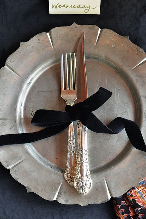 Fork And Knife, Tafel Decor, Medieval Wedding, 22 December, Small Intimate Wedding, Slow Burn, Halloween Table, Birthday Dinners, Wedding Mood