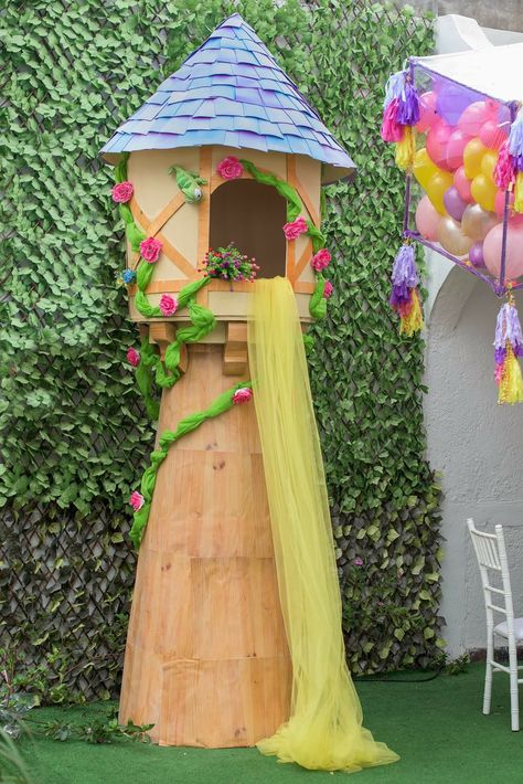 Tangled Prom Theme, Rapunzel Decorations, Shrek Decorations, Tangled Prom, Tangled Theme, Ariel Costume, Homecoming Themes, Tangled Birthday Party, Rapunzel Birthday