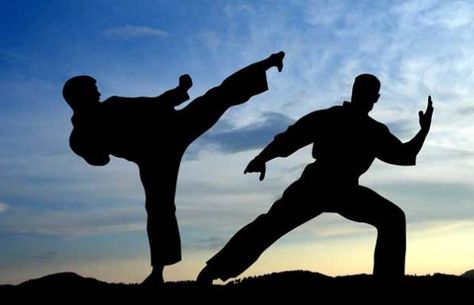 Martial Arts Training Saved My Life Karate Dojo, Learn Krav Maga, Best Martial Arts, Self Defense Women, Self Defense Tips, Pencak Silat, Martial Arts Styles, Martial Arts Training, Krav Maga