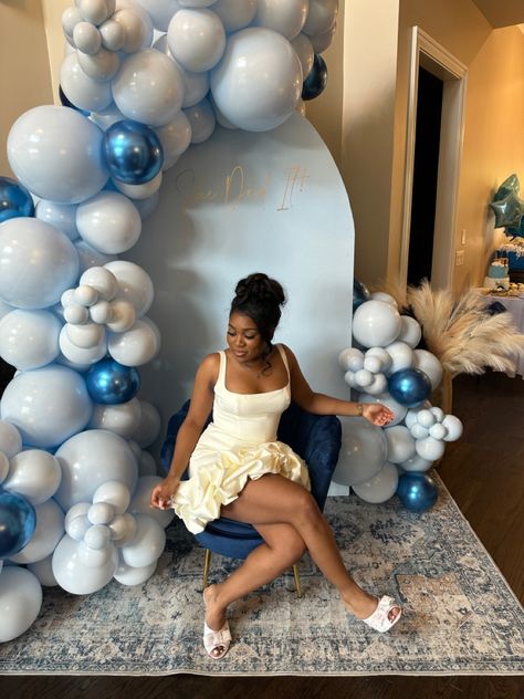 Spelman Graduation Party, Spelman Founders Day Outfit, Graduation Party Black People, Spelman College Photoshoot, Spelman Aesthetic, Spelman College Aesthetic, Trunk Party Ideas College, Phd Party, College Grad Party