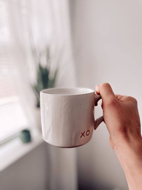 Marketing Aesthetic, Coffee Bread, Object Photography, Natural Facial, Aesthetic Coffee, Coffee Is Life, But First Coffee, Stoneware Mugs, Coffee Love