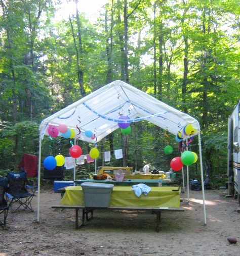 Party Tents For Sale, Canopy Carport, Tent Party, Craft Festival, Fairs And Festivals, Tent Rentals, Women Camping, School Events, Party Tent