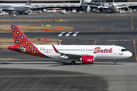 PK-BDF Batik Air Airbus A320-251N Batik Air, Airbus A320, Airline Flights, Civil Aviation, Jet Plane, Aircraft Pictures, International Airport, Military Aircraft, Airlines