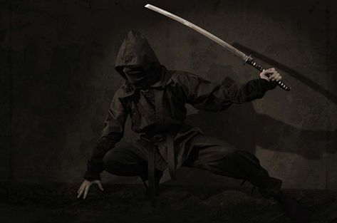 Ninjas or shinobi ("to sneak”) have become kings of popular culture and their acrobatic trained-killer antics have been featured in hundreds of movies and television series. These deadly mercenary spies of the Sengoku period in 15th century feudal Japan were highly skilled in espionage, sabotage, infiltration, assassination and guerrilla warfare. Real Ninja, Ninja Movies, Date Masamune, Female Ninja, Shadow Warrior, Ninja Warrior, Shiga, Kamakura, Kamikaze