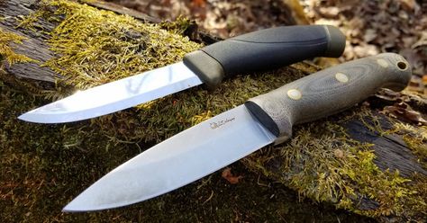 The Best Bushcraft Knives of 2021 | GearJunkie Carving A Turkey, Micarta Handles, Fishing Rods And Reels, Karambit Knife, Bushcraft Knives, Edc Knife, Tool Steel, Fire Starters, Whittling