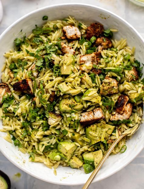 Grilled Chicken Orzo Salad With Avocado, High Protein Orzo Salad, Pesto Chicken Avocado Orzo Salad, Cilantro Orzo, Easy Weekend Dinner Ideas, Avocado Orzo Salad, Orzo Recipes Salad, Grilled Chicken Orzo, Healthy Orzo Salad