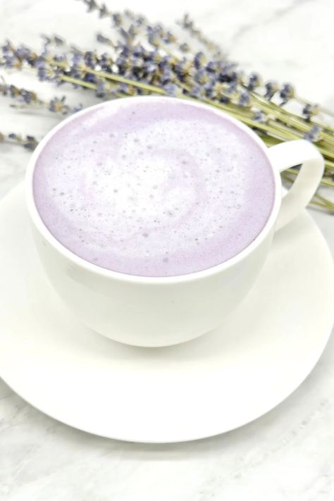 Taro Tea Recipe, Taro Cocktails, Taro Milk Tea Aesthetic, How To Make Taro Milk Tea, Taro Drink Recipe, Taro Milk Tea Recipe, Lavender Iced Latte, Taro Recipes, Moon Milk Recipe