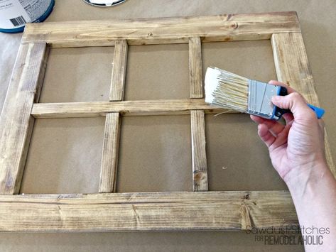 Kitchen Window Frame, Diy Window Frame, Farmhouse Furniture Diy, Rustic Window Frame, Diy Window Trim, Antique Window Frames, Window Frame Decor, Old Window Frames, Wood Window Frame