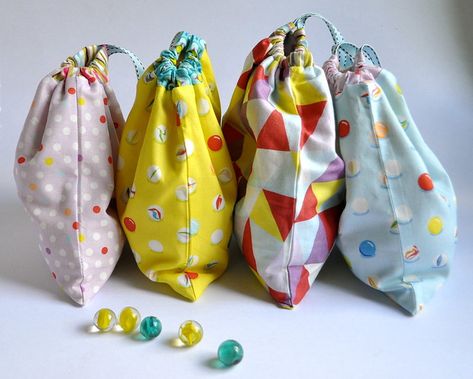 Drawstring Bag Tutorial, Lego Bag, Marble Bag, Drawstring Bag Tutorials, Drawstring Bag Pattern, Treasure Bag, Lolly Bags, Bag Tutorials, Spring Fair