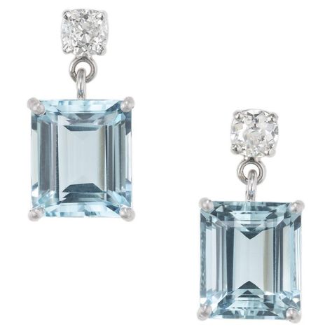 Check out this item from 1stdibs! Peter Suchy 11.32 Carat Emerald Cut Aqua Diamond Platinum Dangle Earrings: https://www.1stdibs.com/id-j_19159922 Marine Jewelry, Old Mine Cut Diamond, Aquamarine Earrings, Aqua Marine, Aquamarine Blue, Emerald Cut, Estate Jewelry, Aquamarine, Jewelry Set