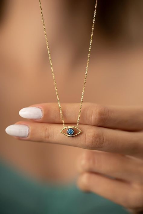 Jewellery Photography Inspiration, Jewelry Product Shots, Creative Jewelry Photography, Handmade Evil Eye, Jewelry Photography Styling, Evil Eye Necklace Gold, Jewelry Photoshoot, Silver Eye, Gold Charm Necklace