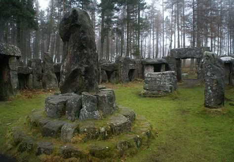 Druid's Temple, Ilton - North Yorkshire, England. Pagan Aesthetic Nature, Fair Folk Aesthetic, Celtic Magic Aesthetic, Pagan Astethic, Fae Folk Aesthetic, Celtic Paganism Aesthetic, Heathen Aesthetic, Cernunnos Aesthetic, Druidcore Aesthetic