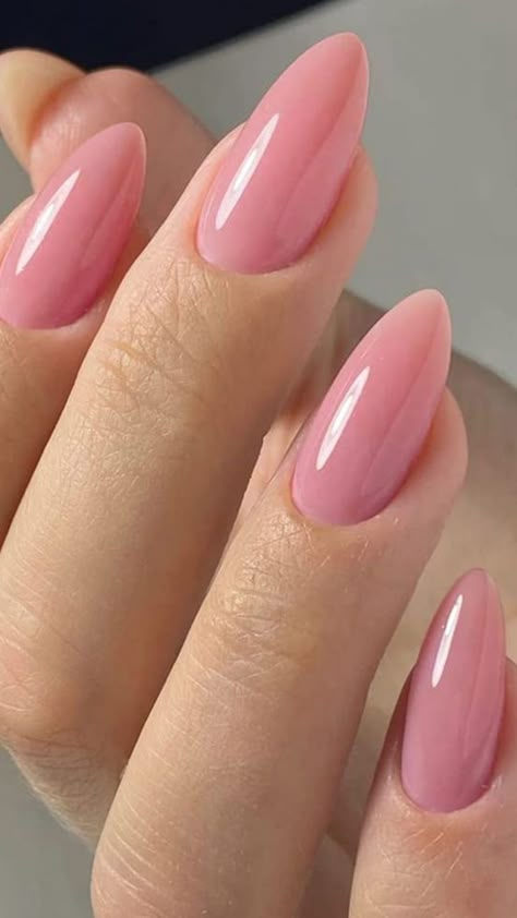 Easy Simple Almond Nails, Neutral Pink Nails Design, Trendy Nails Ideas 2024 June, Girly Nails Pink, Milky Pink Nails, Pink Nails Opi, Kutek Disney, Milky Pink, Milky Nails