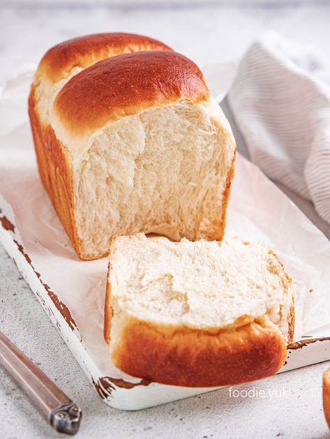 Bread Pit, Bread Spreads, Hokkaido Milk Bread, Bake Ideas, Japanese Milk Bread, Milk Bread Recipe, Milk Bread, Coconut Milk Powder, Instant Yeast