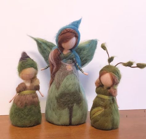 SpiritInFelt - Etsy Felted People, Spring Nature Table, Felting Dolls, Felt Fairies, Felt Angel, Angel Christmas Tree Topper, Waldorf Crafts, Montessori Toddler Activities, Felt Fairy