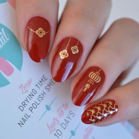 Cute Lunar New Year Nails, Red Lunar New Year Nails, Red Nails Chinese New Year, Traditional Nails Design, Lunar Year Nails, Tet Nail Design, Chinese New Year Dragon Nails, Lunar New Years Nails, Lunar New Year Nails 2024