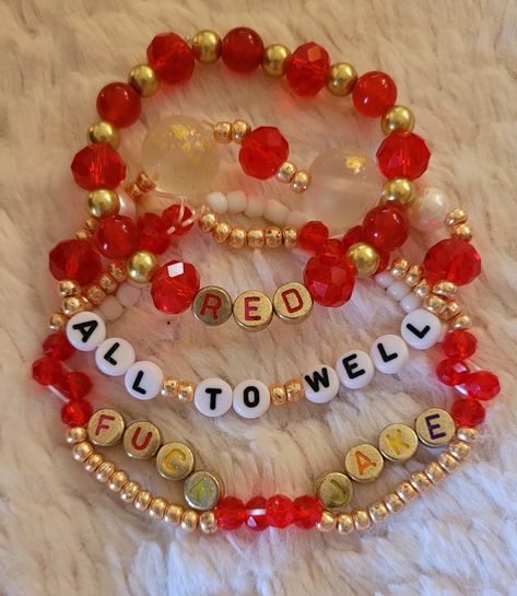 Red Necklace Taylor Swift, Orange Taylor Swift Bracelet, Red Taylor Swift Bracelet Ideas, Red Era Bracelet, Karma Friendship Bracelet, Red Bracelets Taylor Swift, All Too Well Friendship Bracelet, Red Friendship Bracelet Taylor Swift, Red Taylor Swift Bracelet