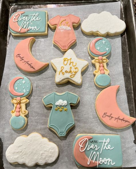 “Over the Moon” baby shower cookies. (I’m not a great picture taker🤪) Star Baby Shower Theme, Moon Baby Shower, Moon Baby, Shower Cookies, Baby Cookies, Baby Shower Cookies, Over The Moon, Decorated Cookies, Baby Star