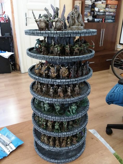 Dnd Miniatures Display, Dnd Mini Display, Warhammer Game Room, Dnd Storage Ideas, Warhammer Storage Ideas, Dnd Display Shelf, Miniature 3d Print, Dnd Mini Storage, Miniatures Display Ideas