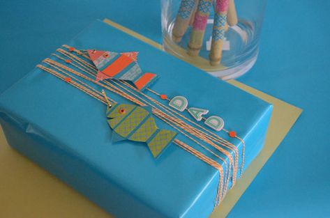 Fishing Birthday Party, Gift Wrapping Ideas, Unique Gift Wrapping, Fishing Gift, Fishing Birthday, Creative Gift Wrapping, Pretty Packaging, Wrapping Ideas, Fishing Gifts