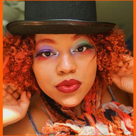 Have I gone mad? Im afraid ao! We’re all a little mad around here. Lockdown Halloween 2020 Alice in Wonderland’s Mad Hatter inspired look. #MadHatter #halloweenmakeup #halloween2020 #disney #aliceinwonderland Pretty Mad Hatter Makeup, Mad Hatter Eye Makeup, Easy Mad Hatter Makeup For Women, Mad Hatter Inspired Makeup, Madd Hatter Costume, Mad Hatter Makeup Ideas, Mad Hatter Makeup For Women, Mad Hatter Hair, Hatter Makeup