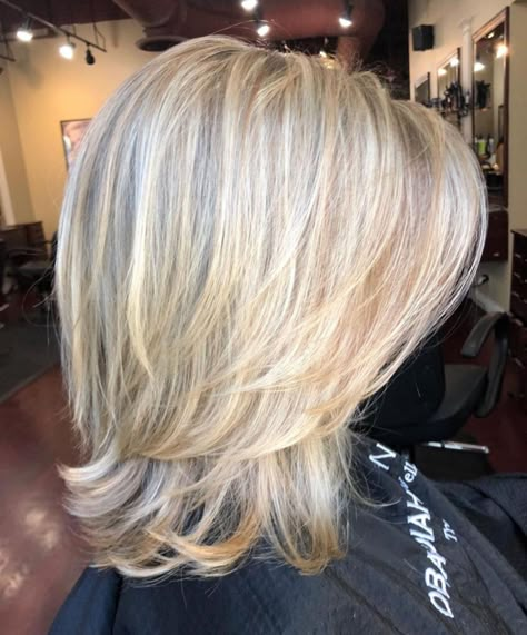 Above-The-Shoulder Feathered Blonde Haircut Haircuts Layered, Sweet Hairstyles, Layer Cut, Medium Layered Haircuts, Medium Layered Hair, Blonde Haircuts, Medium Layered, Shoulder Hair, Mid Length Hair