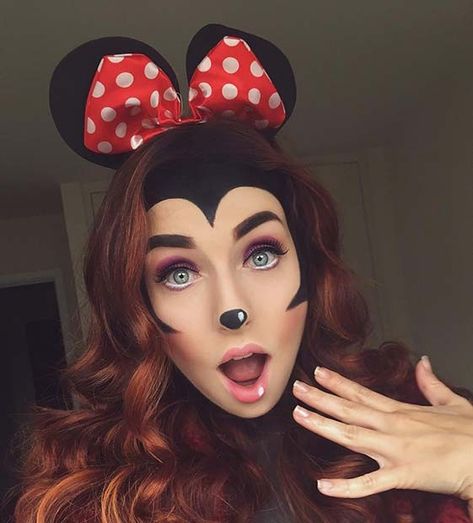 Mouse Halloween Makeup, Minnie Mouse Makeup Ideas, Mouse Makeup, Unique Halloween Makeup, Meme Costume, Halloween Makeup Look, Fantasy Make-up, Halloween Make-up Looks, Diy Halloween Makeup