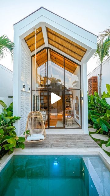 Perfect Tiny House, Small Pool Cabana Ideas, Terrazzo Pool, Bali House Design, Pool Villa Design, Small Pool Cabana, Small Villa Design, Tropical Villa Design, Beach Villa Design