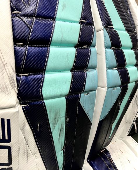 goalie pads Hockey Goalie Aesthetic, Goalie Aesthetic, Goalie Pads, Hockey Goalie, Nhl, Hockey, Green, Pins, Quick Saves