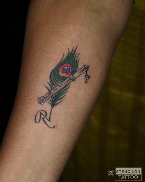 PEACOCK FEATHER WITH FLUTE TATTOO Minimalist Peacock Feather Tattoo, Flute With Peacock Feather Drawing, Feather With Flute Tattoo, Peacock Feather With Flute, Peacock Feather Tattoo Design, Peacock Feather Drawing, Flute Tattoo, Feather Tattoo Colour, Studio Wallpaper