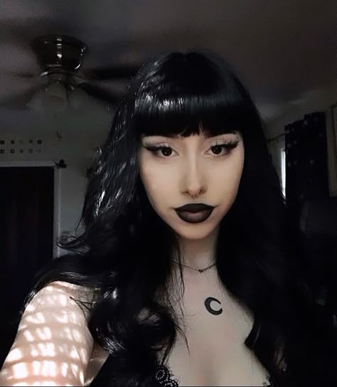 Black hair bangs goth girl blunt bangs black lipstick eyeliner Gothic Bangs Hairstyle, Long Black Hair With Bangs Goth, Goth Haircut Bangs, Microbangs Black Hair, Short Bangs Black Hair, Goth Hairstyles With Bangs, Goth Hair With Bangs, Goth Bangs Hair, Black Hair With Short Bangs