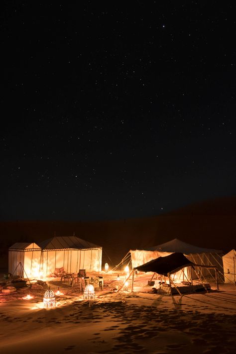 Desert Camp, Mammoth Cave National Park, Desert Sahara, Desert Aesthetic, Pictured Rocks National Lakeshore, Camping Photography, Camping Aesthetic, Visit Morocco, Taxi Cab