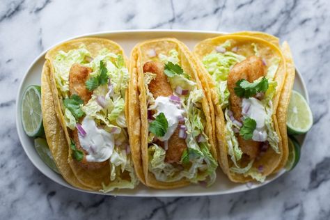 11 of Our Absolute Favorite Gwyneth Paltrow Recipes Street Tacos Recipe Beef, Gwyneth Paltrow Recipes, Gweneth Paltrow, Street Tacos Recipe, Battered Fish Tacos, Beer Battered Fish Tacos, Street Taco Recipe, Fish Taco Sauce, Beef Tacos Recipes