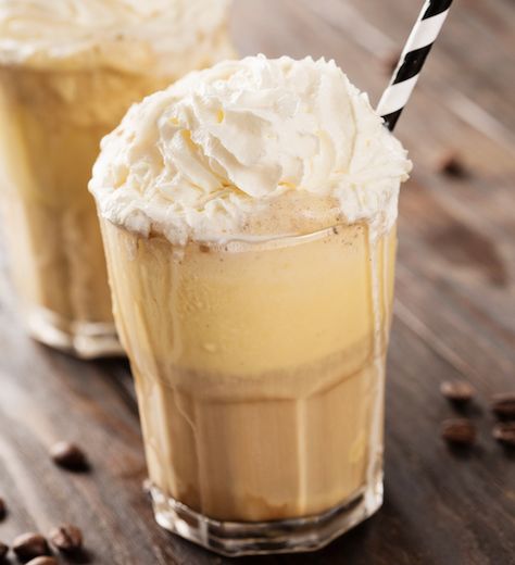 Nonalcoholic Drinks, Coffee Punch, Easy Home Recipes, Syrup Recipes, Vanilla Smoothie, Recipes Drinks, White Chocolate Mocha, Dessert Healthy, Coffee Ideas