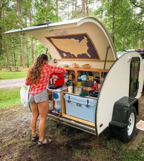 Popup Truck Camper, Coleman Pop Up Campers, Hiker Trailer, Pod Camper, Kei Truck Camper, Teardrop Camper Interior, Camping Road Trip, Tab Camper Teardrop Trailer, Camping Gear Diy