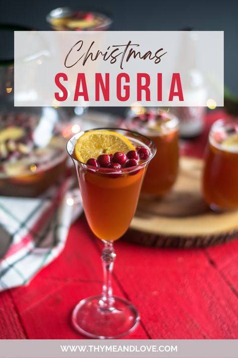 Christmas Beer Sangria - Thyme & Love Smokehouse Ideas, Beer Sangria, Wine Mixed Drinks, Family Drinks, Christmas Dinner Desserts, Drinks Christmas, Christmas Ale, Holiday Beer, Vegan Christmas Recipes