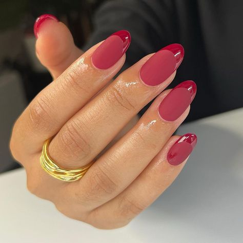 Matte Red Nails Design, Red Matte Nails, Short Red Nails, Pop Art Nails, Wine Nails, Airbrush Nails, Trendy Nail Art Designs, Matte Nails Design, Nail Polish Trends