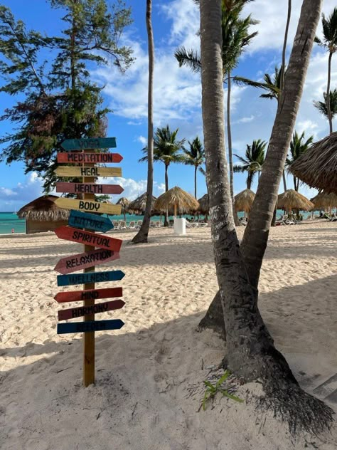 Dominic Republic Punta Cana, Saona Island Punta Cana Pictures, Punta Cana Inspo Pics, Punts Cana Dominican Republic, Punta Cana Dominican Republic Aesthetic, Things To Do In Punta Cana, Republica Dominicana Aesthetic, Punta Cana Aesthetic, Dr Vacation